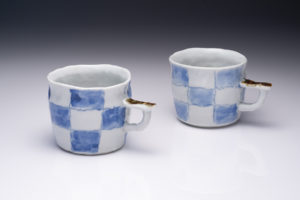 手びねりマグカップ